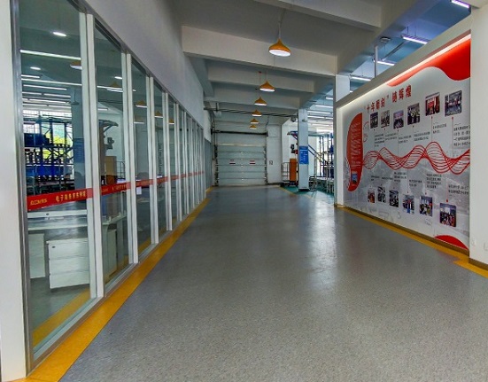 秦皇島職業技術學院電商直播實訓室